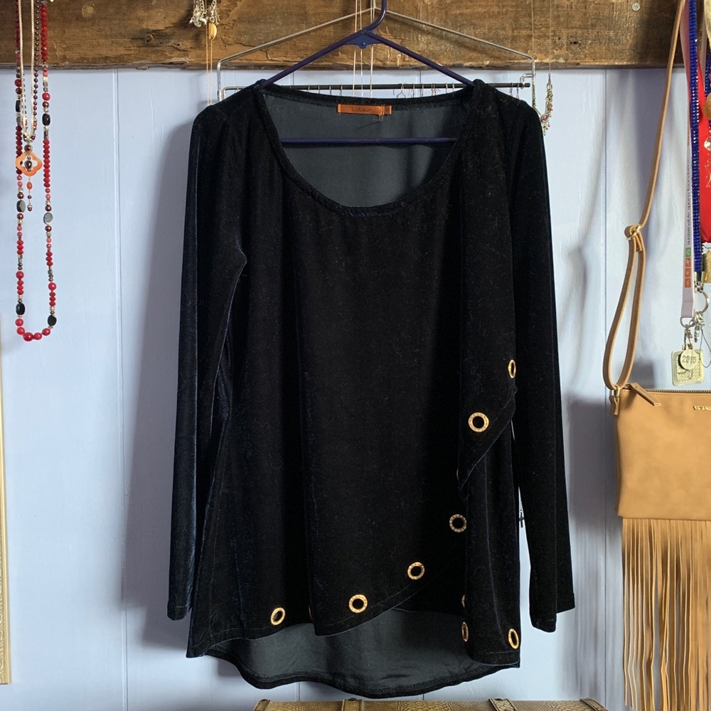Blue velvet ladies top